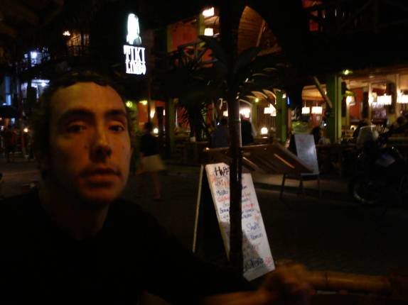 De noite em Montañita, no Equador